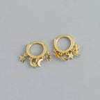 Boucles d'Oreilles Créoles Etoiles et Lunes pendantes or