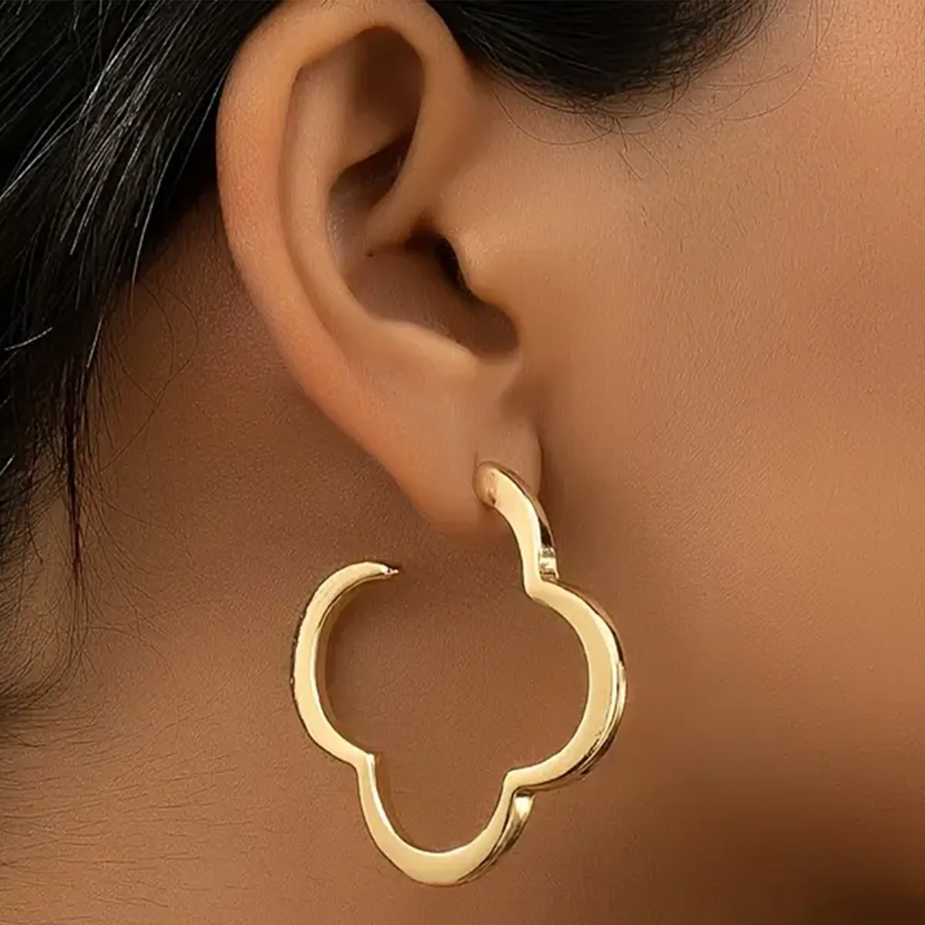 Boucles d'Oreilles Créoles Trèfle 4 feuilles