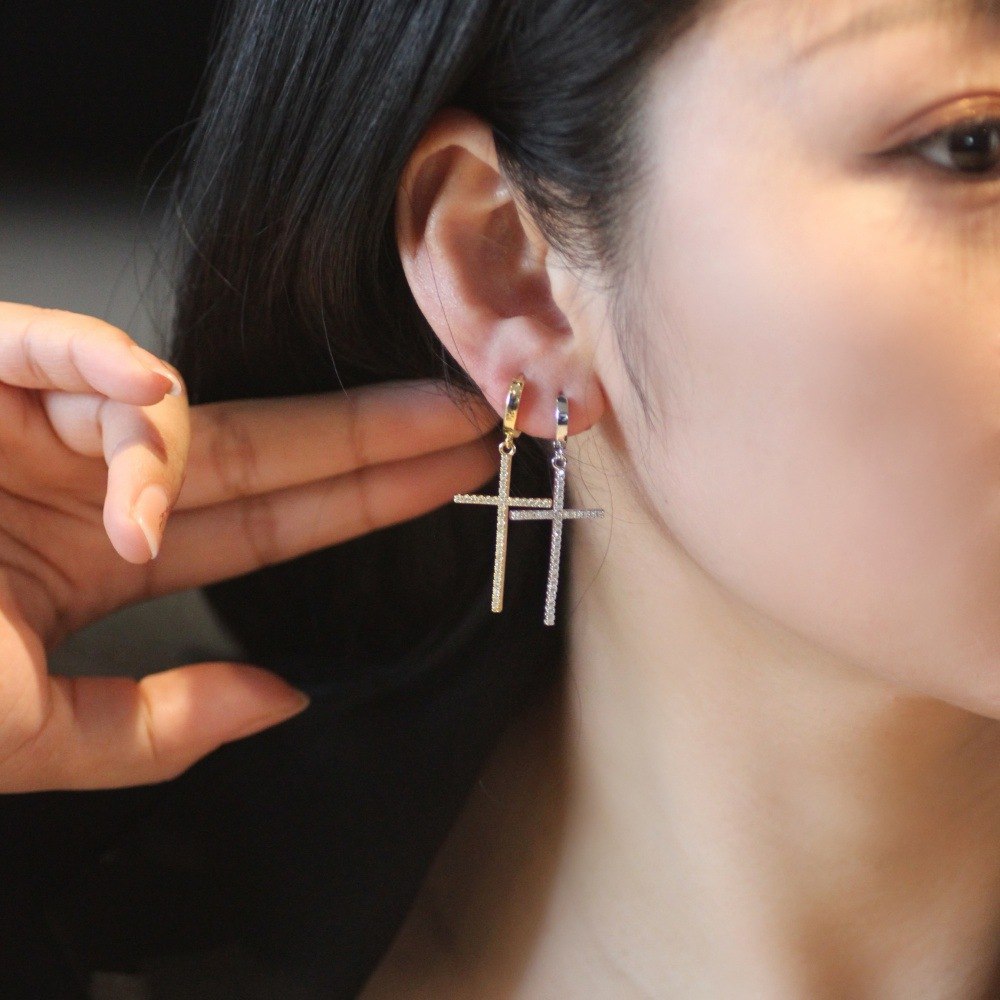 Kruis Oorbellen Diamant