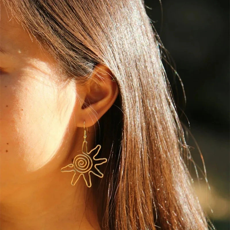 Boucles d'Oreilles de Style Pendantes Soleil 