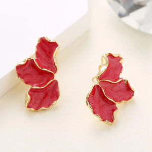 Boucles d'Oreilles Demi-Fleur Clou Pétales rouge