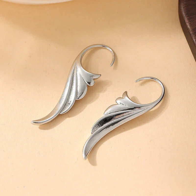 Dames oorhangers met engelenvleugels in zilver