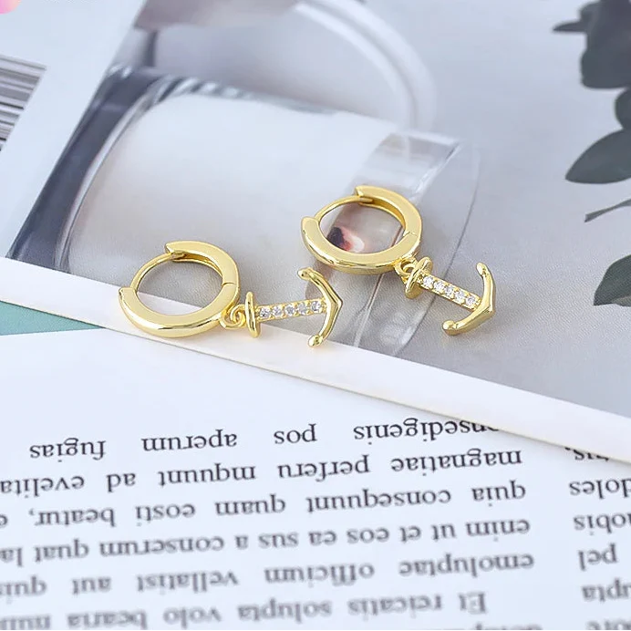 Oorhangers anker goud