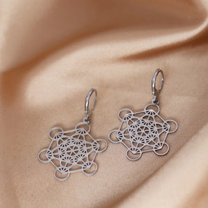 Boucles d'Oreilles Pendantes Argentées Cube de Métatron