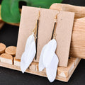 Boucles d'Oreilles Pendantes avec Plumes Colorées 1