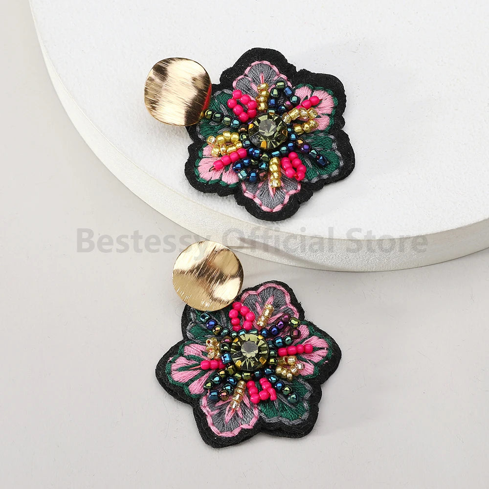 Boucles d'Oreilles Pendantes Fleur Colorée rose
