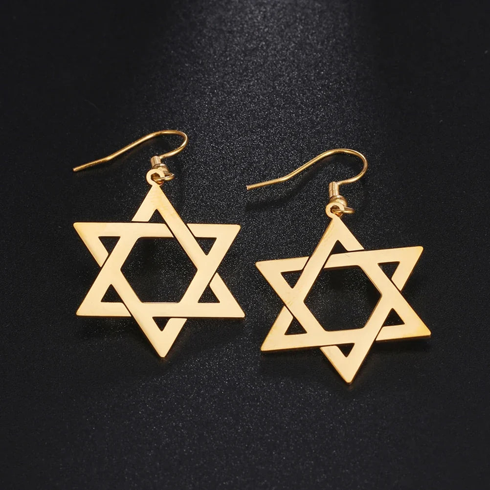 Zeshoekige hangende oorbellen met het Joodse symbool van de gouden <span data-glossary-id="star-of-david">Davidster</span>