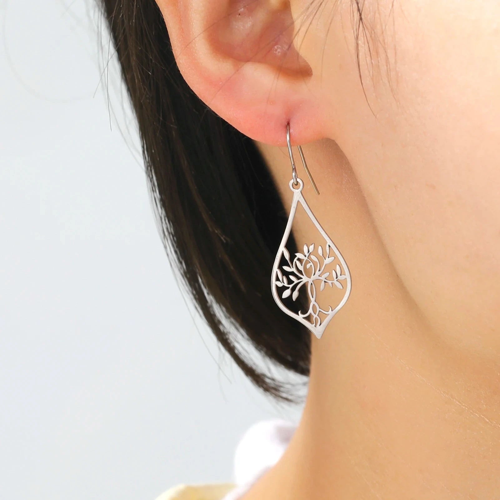 Boucles d'Oreilles Pendantes Ovales Arbre de Vie argent