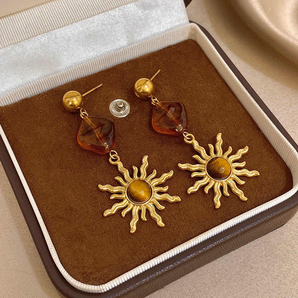 Boucles d'oreilles pendantes soleil et pierre d'oeil de tigre