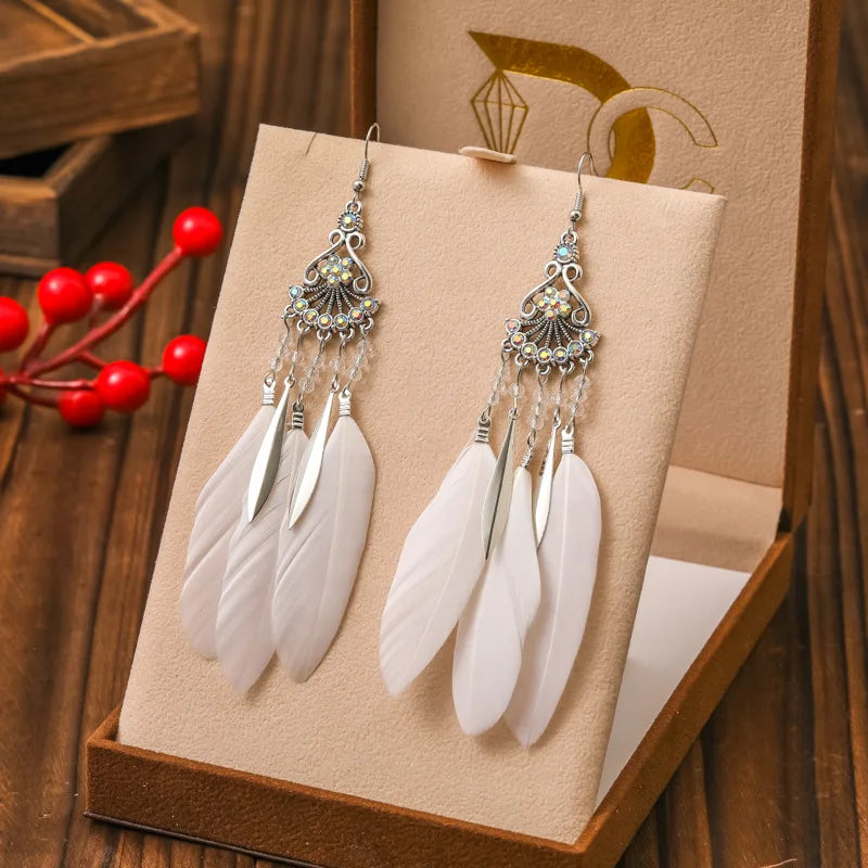 Boucles d'Oreilles Pendantes Style Ethnique avec Plumes 1