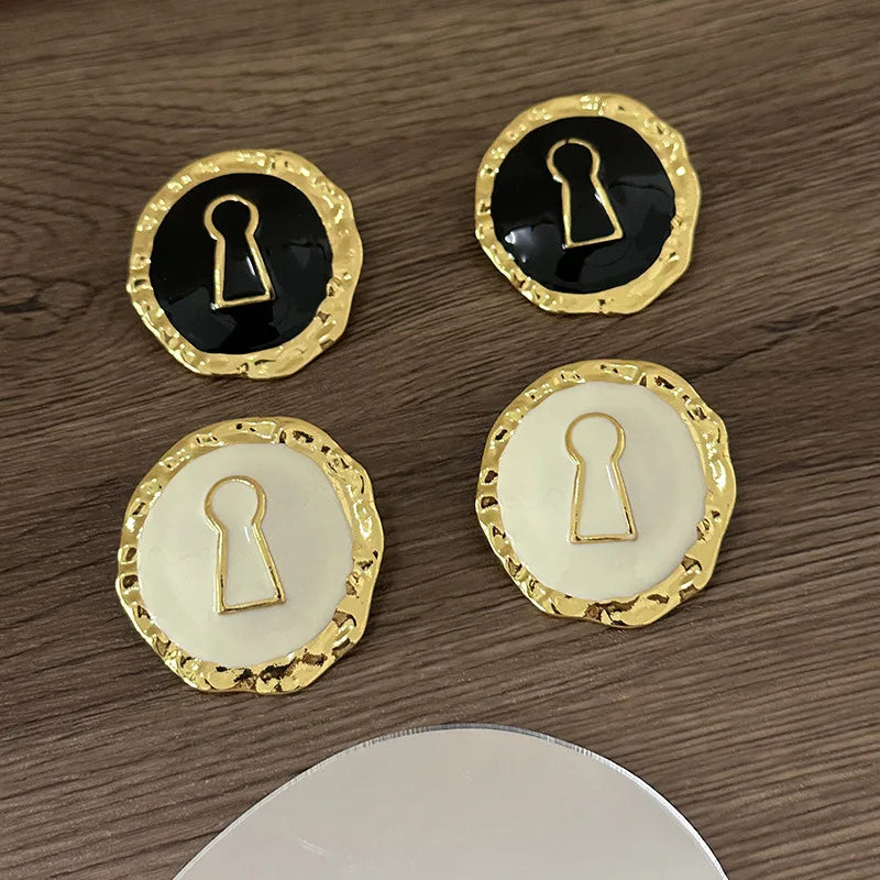 Ronde oorbellen sleutel 