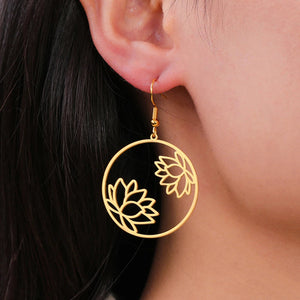 Boucles d'Oreilles Rondes Pendantes Fleur de Lotus or