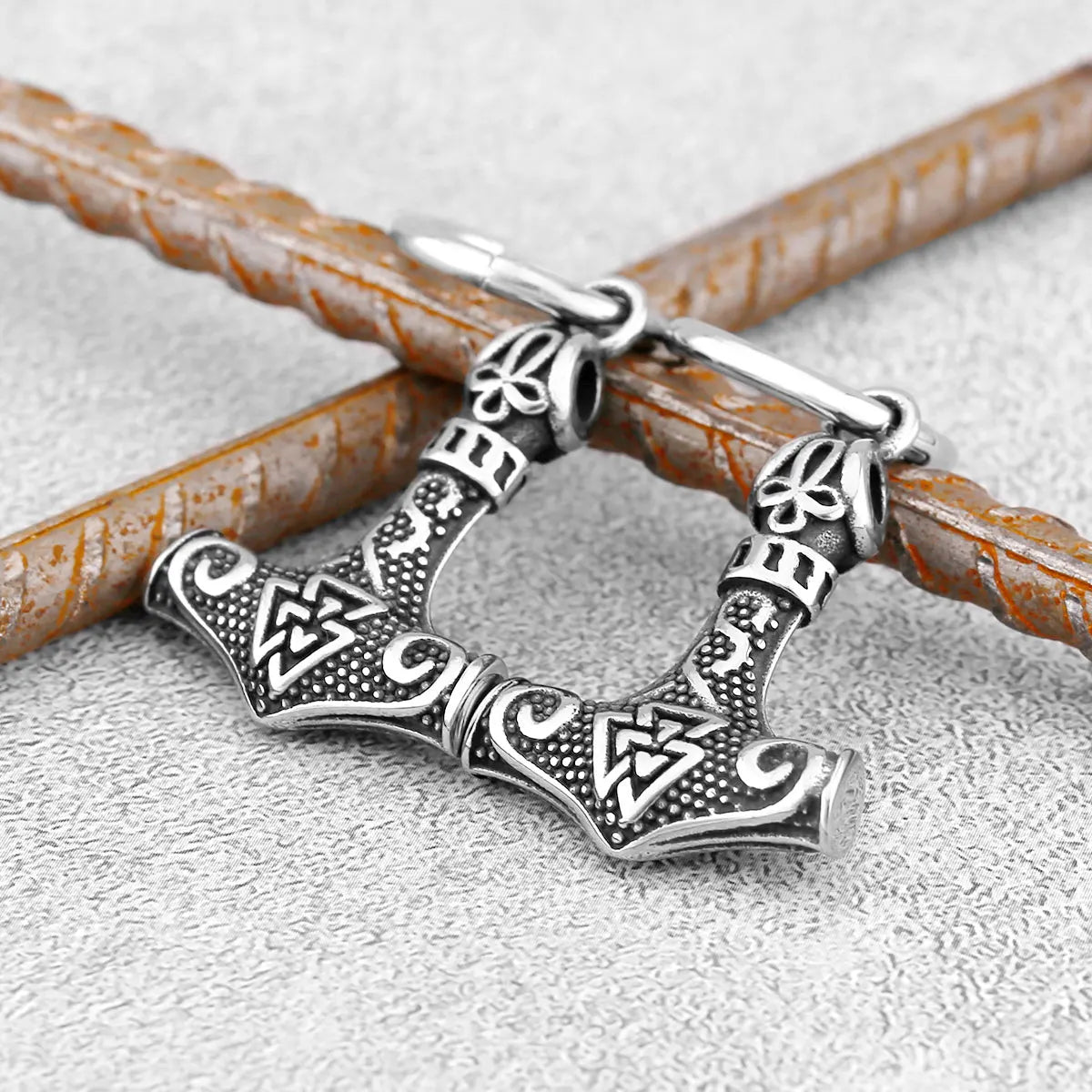 Viking Hangende Oorbellen Thor's Hamer Mjolnir1