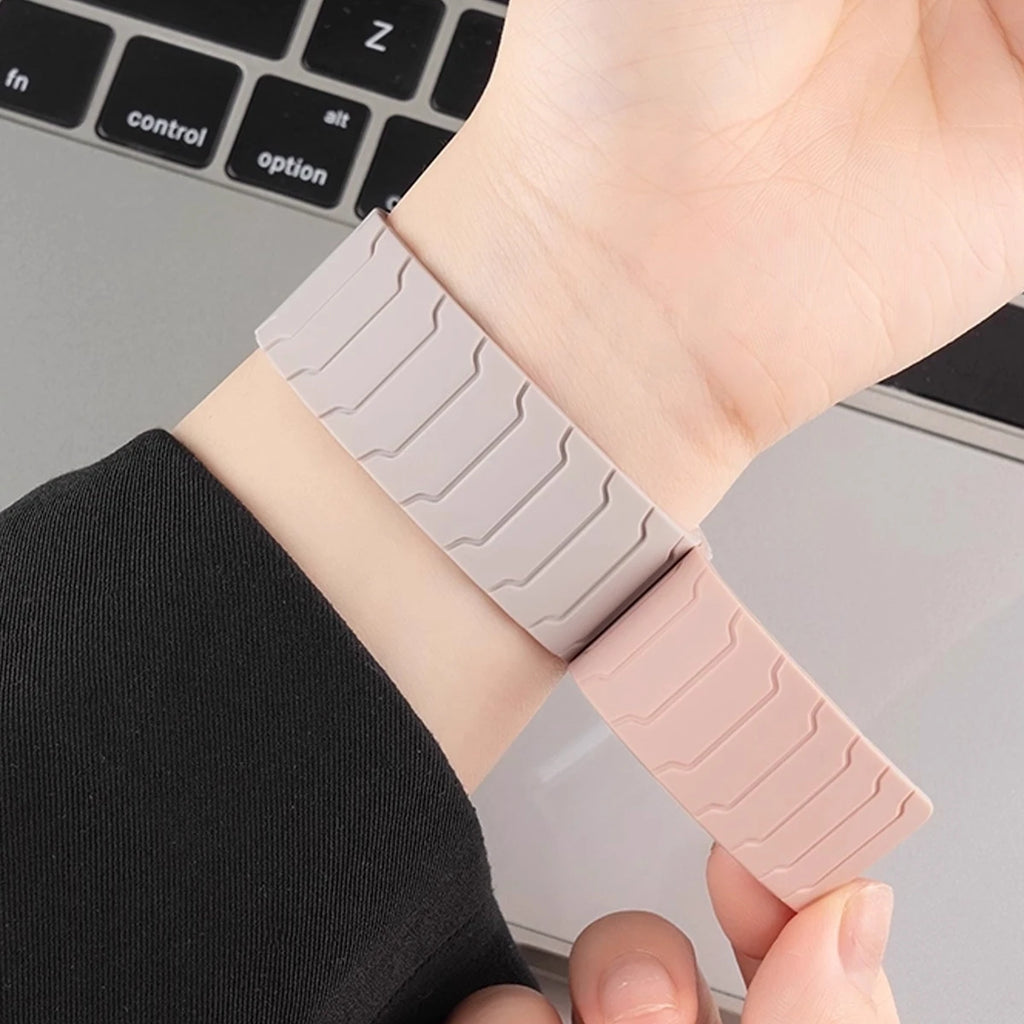 Magnetische band voor Fitbit Versa 3, Versa 4, Sense 1 en Sense 2 horloge roze