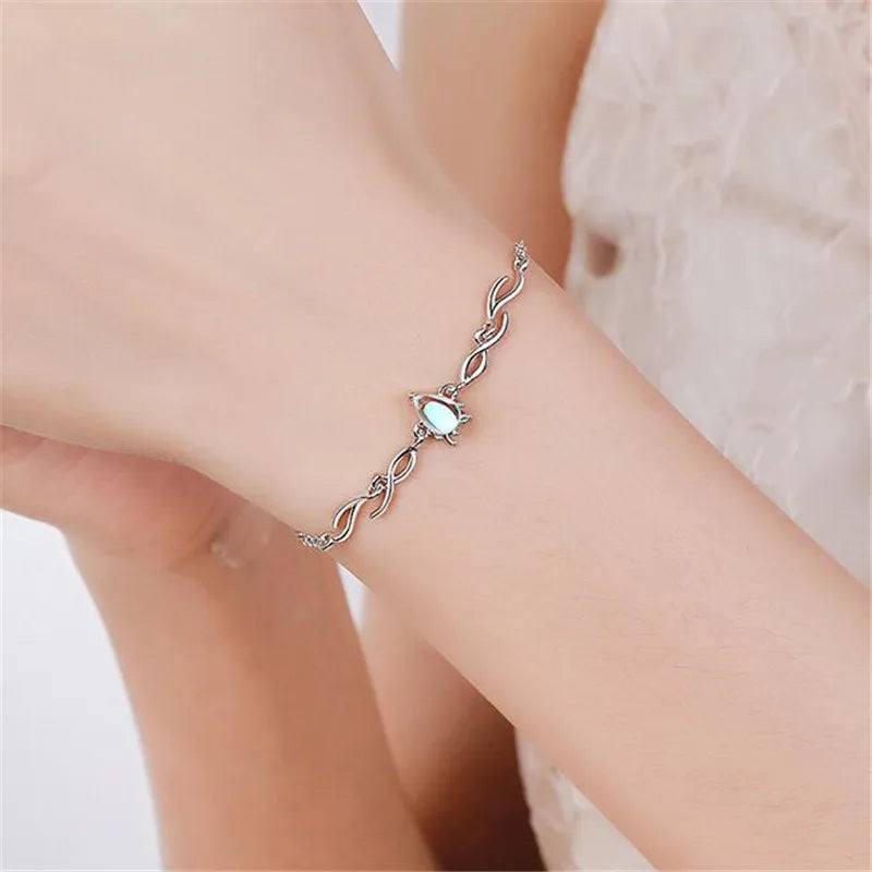 Verstelbare armband met druppel van maansteen