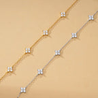 Verstelbare armband met klavertjes in strass 