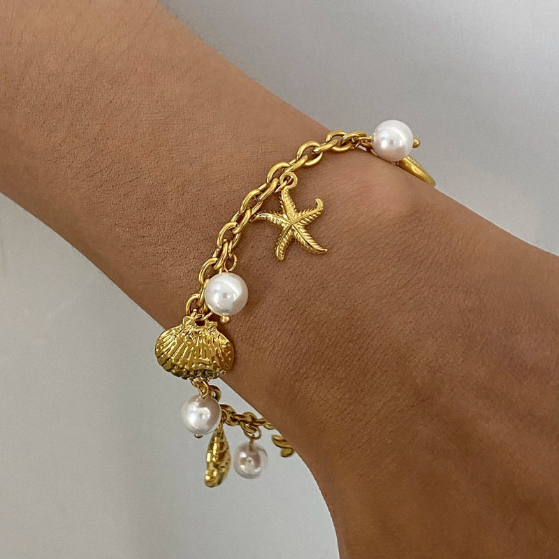 Bracelet avec Coquillages et Perles Blanches