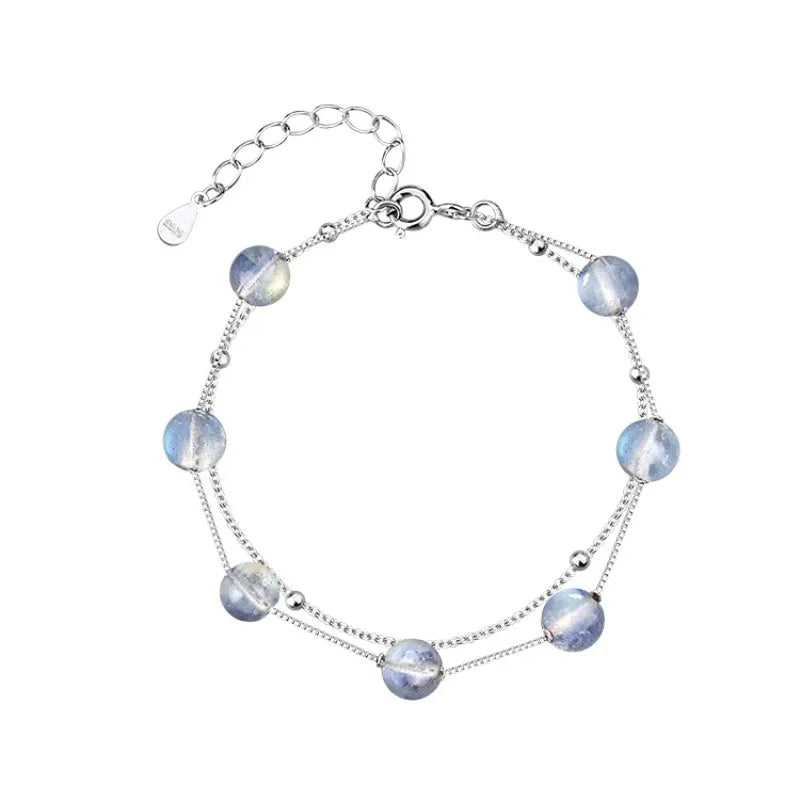 Armband met maansteen kralen met iriserende reflecties