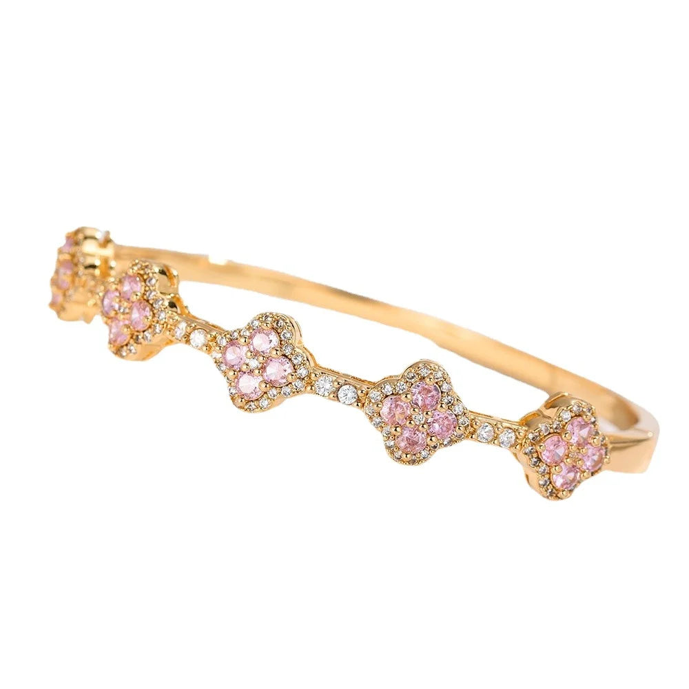 Bracelet avec Trèfles à 4 Feuilles en Zircon et Pierres rose