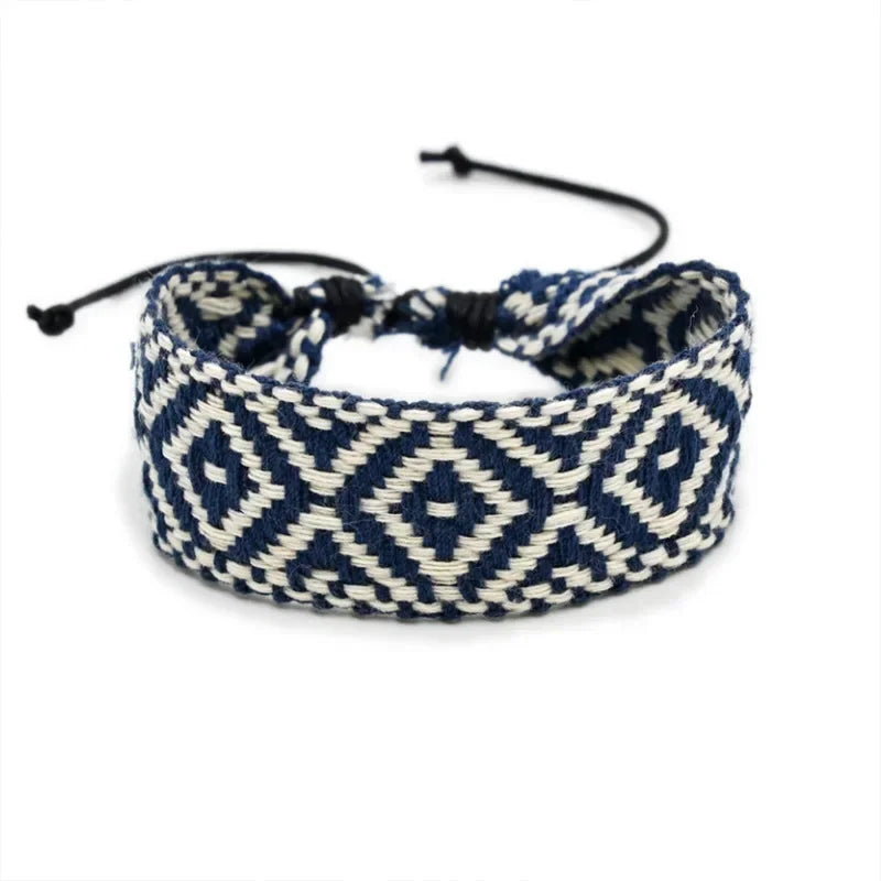Handgemaakte Braziliaanse armband met geometrische vormen, blauw