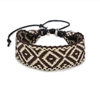 Handgemaakte Braziliaanse armband met geometrische vormen, zwart