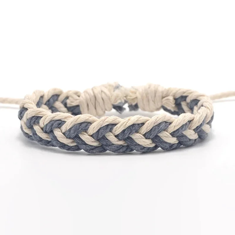 Artisanale Braziliaanse armband in natuurlijke kleuren grijs