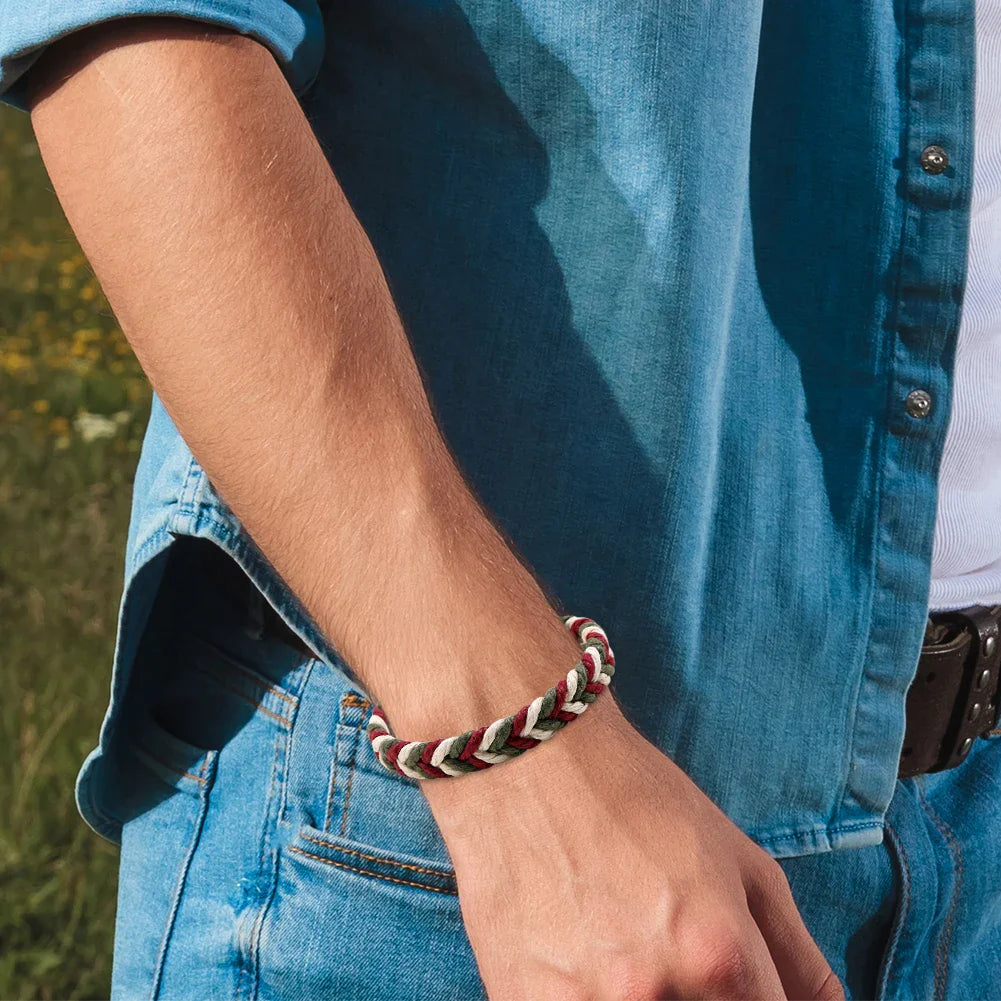 Braziliaanse armband van katoendraad met natuurlijke uitstraling rood