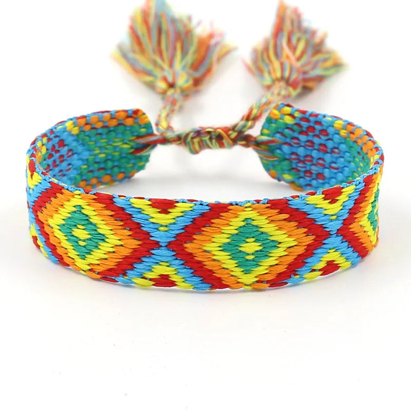 Brede Braziliaanse armband met geometrische patronen geel