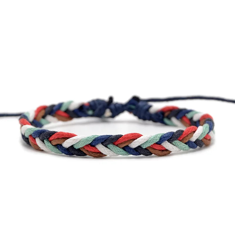 Minimalistische Braziliaanse armband van rood en wit katoendraad