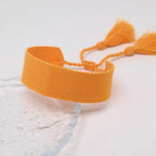Zachte Pastel Handgemaakte Braziliaanse armband oranje