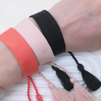 Zachte Pastel Handgemaakte Braziliaanse armband oranje