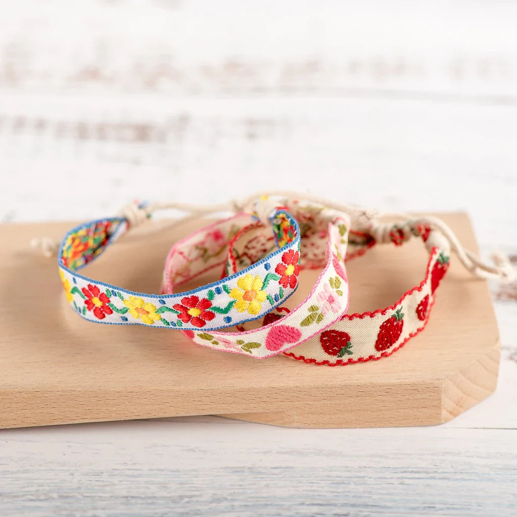 Braziliaanse armband zomerstijl geel