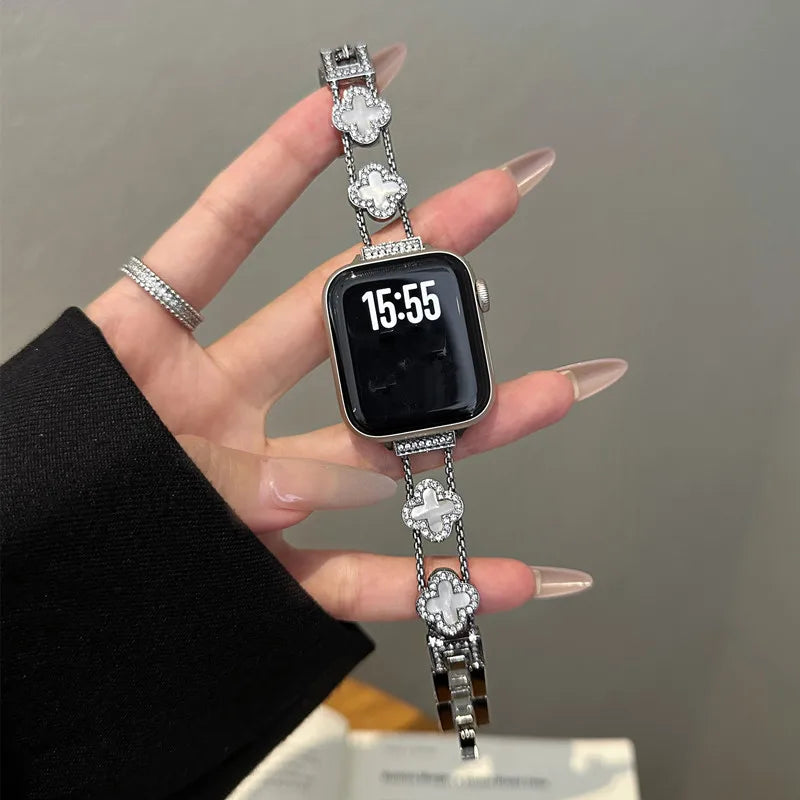 Vervangende band voor Apple Watch - klaverdessin zilver zwart