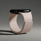 Vervangende band voor Apple Watch in magnetisch siliconen beige