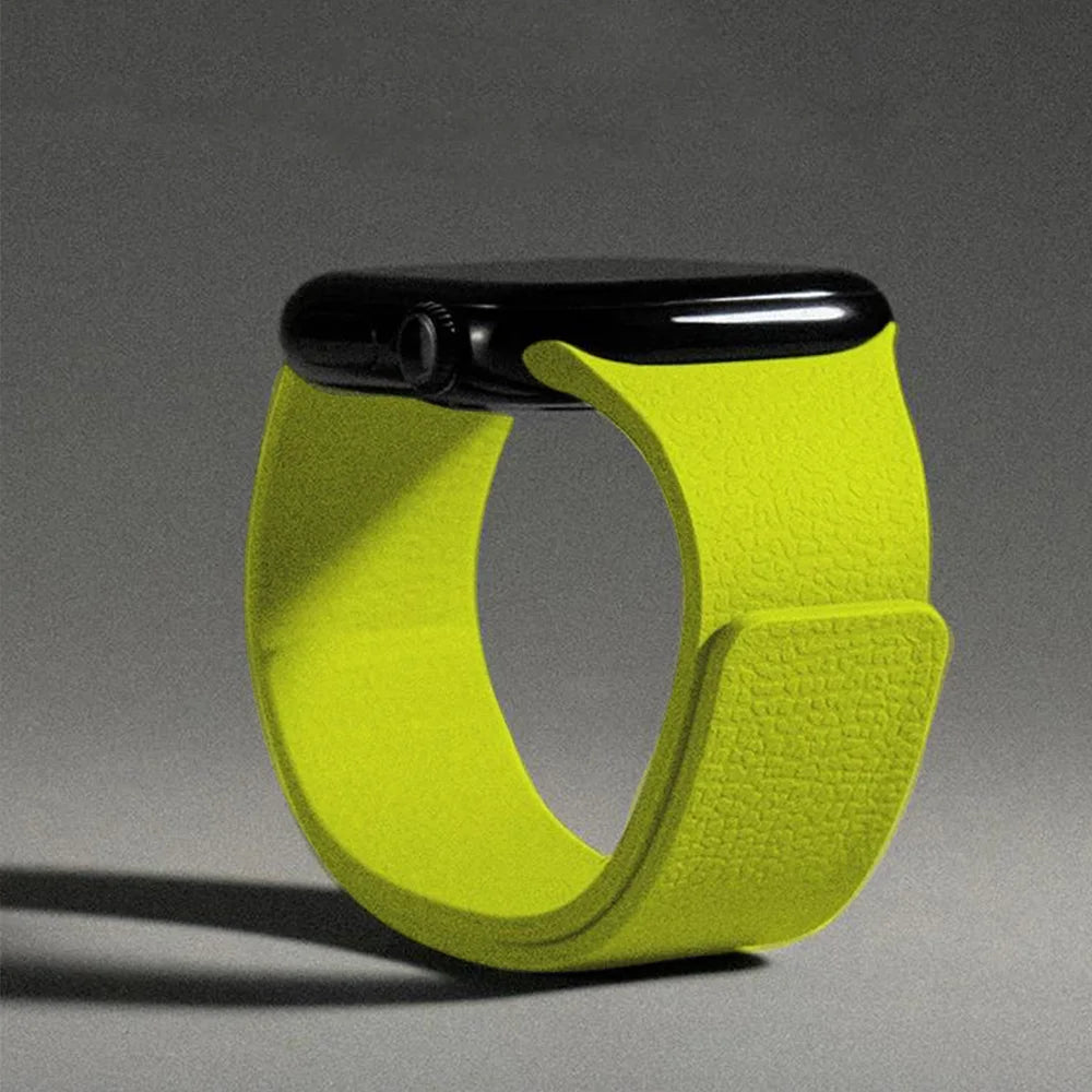 Vervangende band voor Apple Watch in magnetisch siliconen neon geel