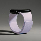 Vervangende band voor Apple Watch in magnetisch siliconen paars