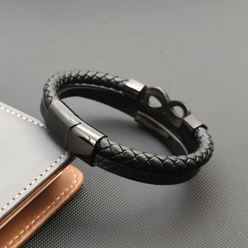 Meerstrengs gevlochten leren armband met oneindigheidssymbool