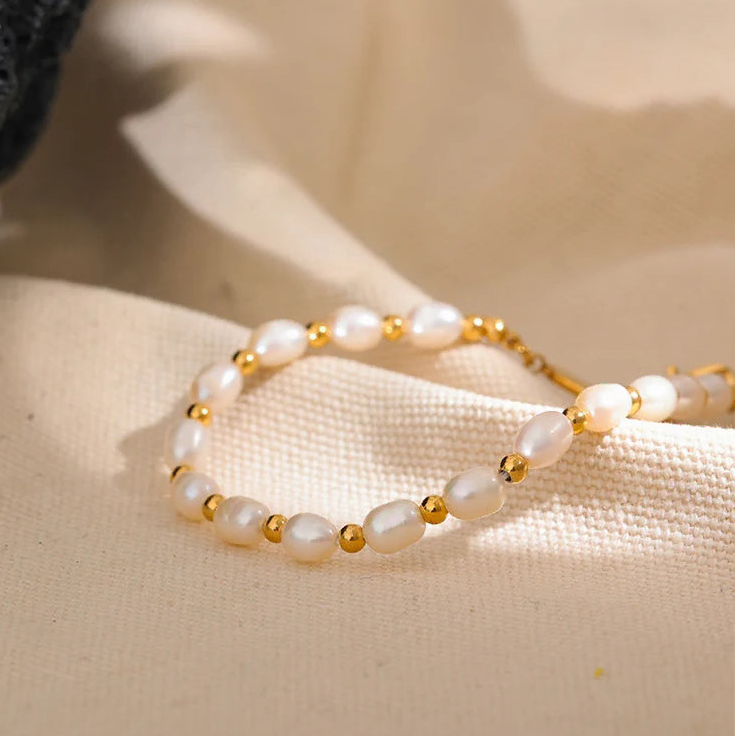 Armband met zoetwaterparel