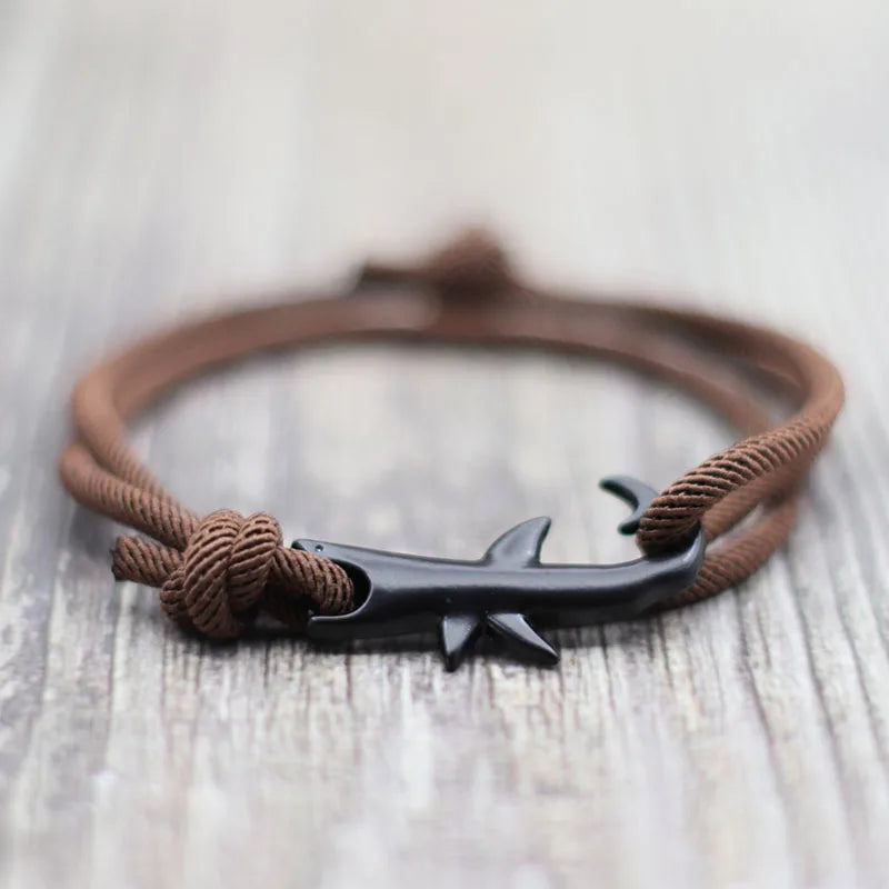 Bracelet Requin Noir marron