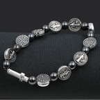 Armband met medailles van Sint-Benedictus en zilveren kruis grote medaille