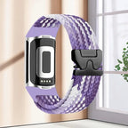Gevlochten bandje voor Fitbit Charge 5, Charge 6 horloge paars en wit