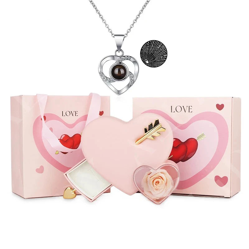 Eternelle Liefde Geschenkdoos met Roos en Ketting 