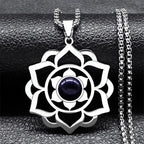 Collier avec Joli Pendentif Fleur de Lotus 