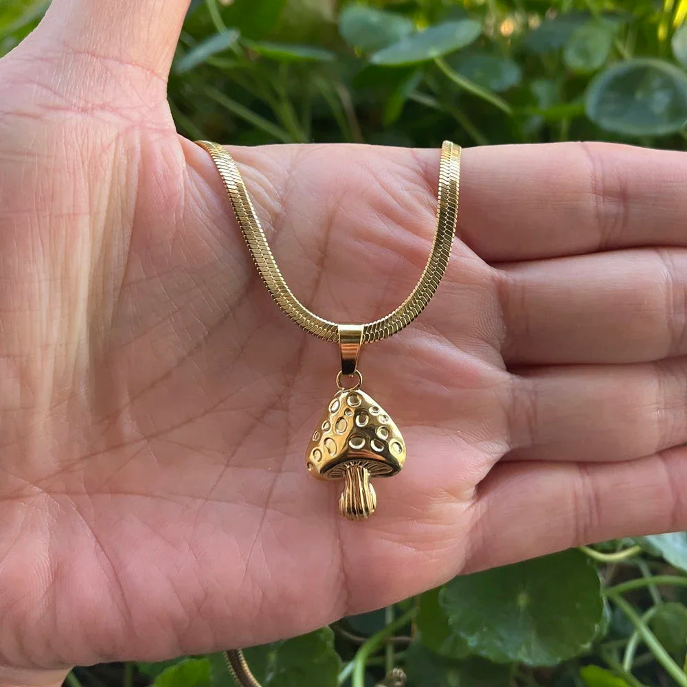 Collier avec Pendentif Champignon or