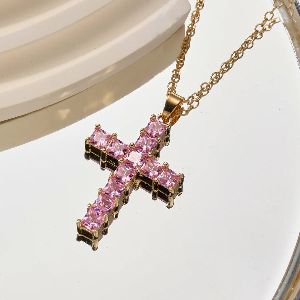 Halsketting met hanger kruis vierkante kristallen goud en rosé