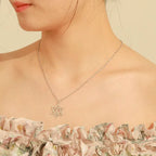 Ketting met kruis- en <span data-glossary-id="etoile_de_david">Davidster</span>-hanger, orthodox-joodse symbolen in zilver