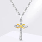 Ketting met hanger in de vorm van een kruis en tweekleurig oneindigheidssymbool