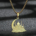 Ketting met hanger van een moskee op een Arabische islamitische maan in goud
