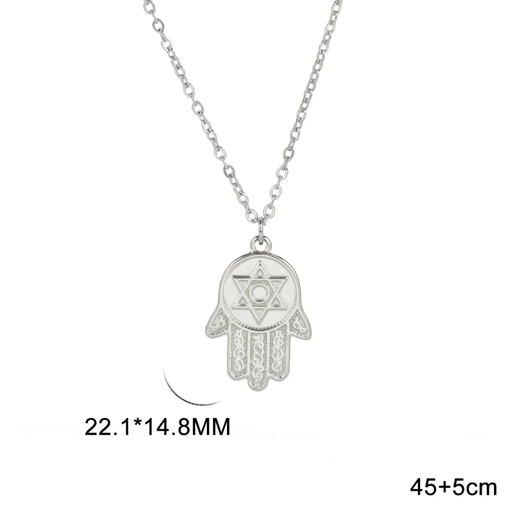 Halsketting met beschermend hangertje <span data-glossary-id="etoile-de-david">Davidster</span> en Fatma-hand in zilver