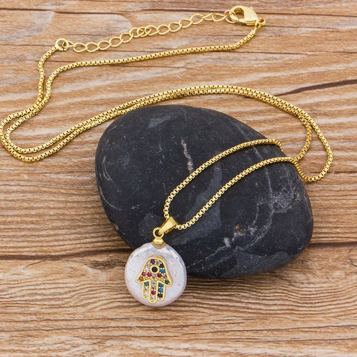 Ketting met gekleurde Arabische Fatma-hand beschermhanger